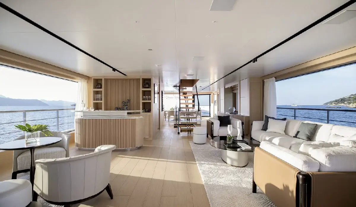 Benetti - B.Yond 37M - Luxury Yacht Rentals Near me - Used Luxury Yachts Near me - Exclusive Concierge Club.webp